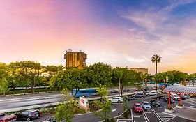 Anaheim Hotel